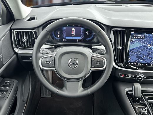 Volvo  V60 T6 Recharge AWD Essential Edition | Adaptieve cruise | BLIS | Stoel/stuur/achterbankverwarming | ... ActivLease financial lease