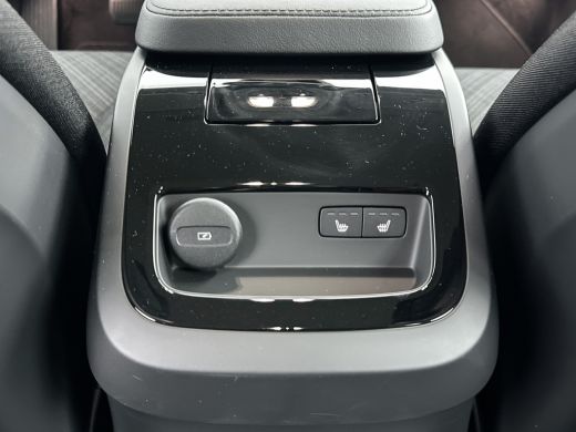 Volvo  V60 T6 Recharge AWD Essential Edition | Adaptieve cruise | BLIS | Stoel/stuur/achterbankverwarming | ... ActivLease financial lease