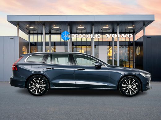 Volvo  V60 T6 Recharge AWD Essential Edition | Adaptieve cruise | BLIS | Stoel/stuur/achterbankverwarming | ... ActivLease financial lease