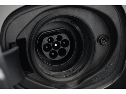 Volvo  XC60 Volvo 2.0 T6 Plug-in hybrid AWD Plus Bright | Stoelventilatie | 360 Camera | 21" | Harman/Kardon | ActivLease financial lease