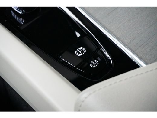Volvo  XC60 Volvo 2.0 T6 Plug-in hybrid AWD Plus Bright | Stoelventilatie | 360 Camera | 21" | Harman/Kardon | ActivLease financial lease