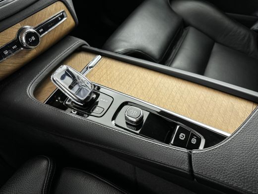 Volvo  XC90 T8 Recharge AWD Inscription | Long Range | Full LED | Trekhaak | Adaptieve cruise | BLIS | Stoel/... ActivLease financial lease