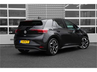 Volkswagen ID.3 Pro Edition Advantage 58 kWh | Camera | Carplay | Navigatie | 19" LMV | Keyless