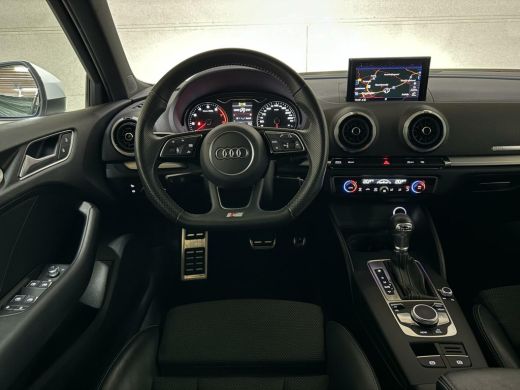 Audi A3 Sportback 30 TFSI 3x S-Line Black Edition Navi NAP ActivLease financial lease
