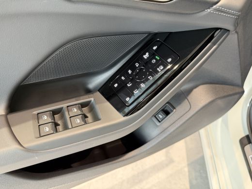 Audi A6 Avant e-tron Advanced edition performance 100 kWh | Tech Plus | Sportstoelen | 367 pk ActivLease financial lease