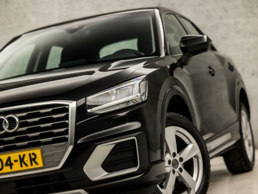 Audi Q2 30 TFSI Sport (VIRTUAL COCKPIT, APPLE CARPLAY, GROOT NAVI, KEYLESS, ADAPTIVE CRUISE, CLIMATE, SPO... ActivLease financial lease