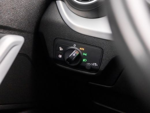 Audi Q2 30 TFSI Sport (VIRTUAL COCKPIT, APPLE CARPLAY, GROOT NAVI, KEYLESS, ADAPTIVE CRUISE, CLIMATE, SPO... ActivLease financial lease