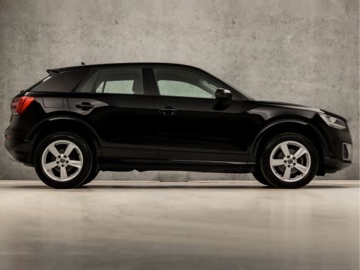 Audi Q2 30 TFSI Sport (VIRTUAL COCKPIT, APPLE CARPLAY, GROOT NAVI, KEYLESS, ADAPTIVE CRUISE, CLIMATE, SPO... ActivLease financial lease