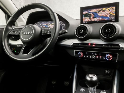 Audi Q2 30 TFSI Sport (VIRTUAL COCKPIT, APPLE CARPLAY, GROOT NAVI, KEYLESS, ADAPTIVE CRUISE, CLIMATE, SPO... ActivLease financial lease