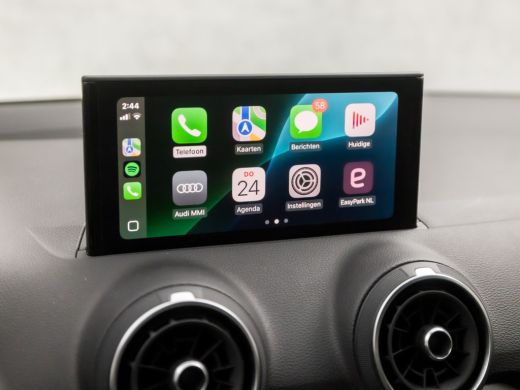 Audi Q2 30 TFSI Sport (VIRTUAL COCKPIT, APPLE CARPLAY, GROOT NAVI, KEYLESS, ADAPTIVE CRUISE, CLIMATE, SPO... ActivLease financial lease