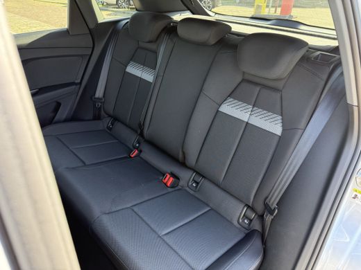 Audi Q4 e-tron 45 quattro Advanced edition 82 kWh | Trekhaak | Assistentiepakket | 286 pk ActivLease financial lease