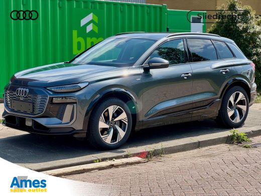 Audi Q6 e-tron performance 100kWh 306pk Advanced edition | Dodehoeksensoren | Adaptive cruise control | Extra ge...