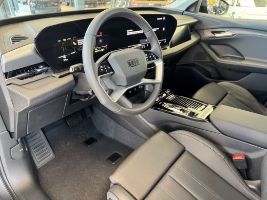 Audi Q6 e-tron performance 100kWh 306pk Advanced edition | Dodehoeksensoren | Adaptive cruise control | Extra ge... ActivLease financial lease