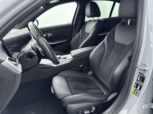 BMW 3-serie BMW 330e | Achteruitrijcamera | Apple Carplay/Android Auto|telefoonintegratie premium | Cruise co... ActivLease financial lease