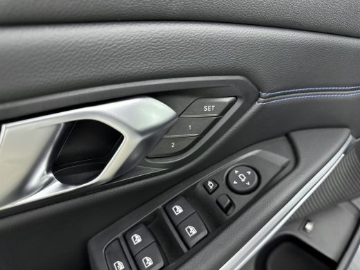 BMW 3-serie BMW 330e | Achteruitrijcamera | Apple Carplay/Android Auto|telefoonintegratie premium | Cruise co... ActivLease financial lease