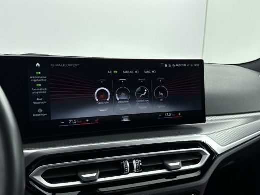 BMW 3-serie BMW 330e | Achteruitrijcamera | Apple Carplay/Android Auto|telefoonintegratie premium | Cruise co... ActivLease financial lease