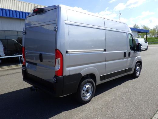 Citroën Jumper 2.2 BlueHDi 140pk Automaat L2H2 3.5t | Achteruitrijcamera | Airco (automatisch) | Apple Carplay/A... ActivLease financial lease