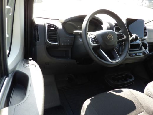 Citroën Jumper 2.2 BlueHDi 140pk Automaat L2H2 3.5t | Achteruitrijcamera | Airco (automatisch) | Apple Carplay/A... ActivLease financial lease