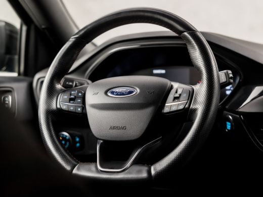 Ford Focus 1.0 EcoBoost ST Line Sport (APPLE CARPLAY, GROOT NAVI, CLIMATE, ZWART HEMEL, SPORTSTOELEN, CRUISE... ActivLease financial lease