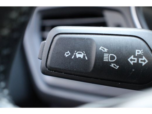 Ford Focus 1.0EB HYBRID | NL-AUTO! | DEALER OH!  | PARK SENS V+A | PERFECTE STAAT! | NAVI | CLIMA | CRUISE |... ActivLease financial lease
