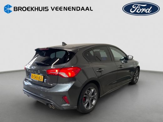 Ford Focus Ford 1.5 EcoBoost ST Line X | Virtual Cockpit | Winter Pack | Cruise Control ActivLease financial lease