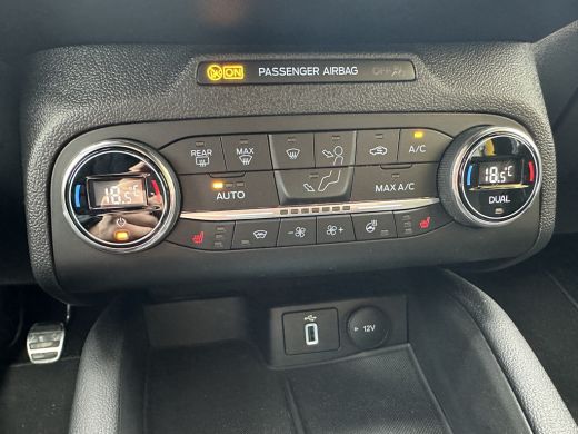 Ford FOCUS Wagon 1.0 125PK ST Line Business | TREKHAAK| STOEL-, STUUR- EN VOORRUITVERWARMING| NAVIGATIE| ADAPTIVE ... ActivLease financial lease