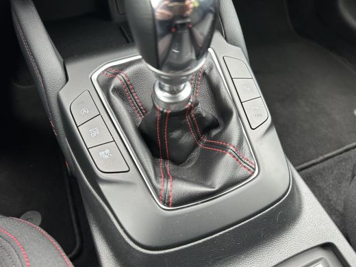 Ford FOCUS Wagon 1.0 125PK ST Line Business | TREKHAAK| STOEL-, STUUR- EN VOORRUITVERWARMING| NAVIGATIE| ADAPTIVE ... ActivLease financial lease