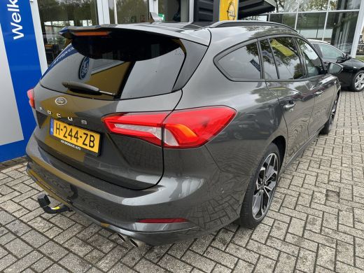 Ford FOCUS Wagon 1.0 125PK ST Line Business | TREKHAAK| STOEL-, STUUR- EN VOORRUITVERWARMING| NAVIGATIE| ADAPTIVE ... ActivLease financial lease