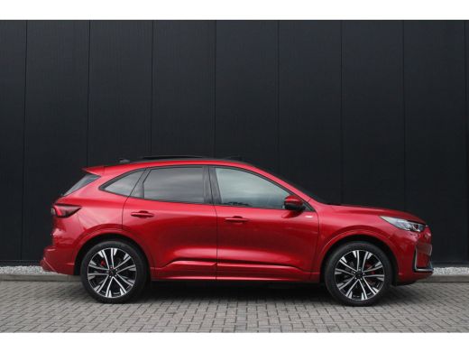 Ford Kuga 2.5 PHEV ST-Line X | TREKHAAK | PANO-DAK | 360 CAMERA | ADAPT. CRUISE | B&O AUDIO | HEAD-UP | 20 ... ActivLease financial lease