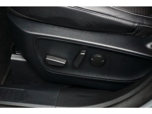 Ford Kuga Ford 2.5 PHEV Titanium X | Driver Assistance Pack | Stoelverwarming | Adaptive Cruise | Dodehoek ... ActivLease financial lease