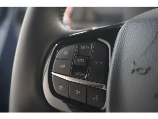 Ford Transit Custom 300 2.0 TDCI L2H1 Trend | 2 zitplaatsen rechtsvoor | Achteruitrijcamera | Airco (automatisch) ActivLease financial lease