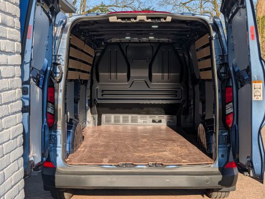 Ford Transit Custom 300 2.0 TDCI L2H1 Trend | 2 zitplaatsen rechtsvoor | Achteruitrijcamera | Airco (automatisch) ActivLease financial lease