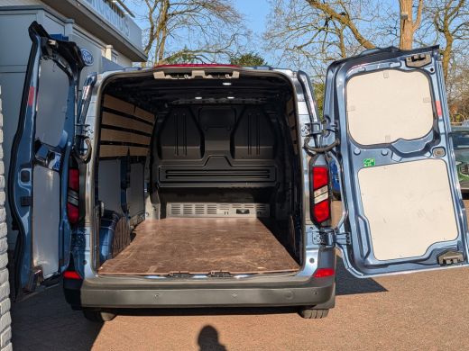 Ford Transit Custom 300 2.0 TDCI L2H1 Trend | 2 zitplaatsen rechtsvoor | Achteruitrijcamera | Airco (automatisch) ActivLease financial lease