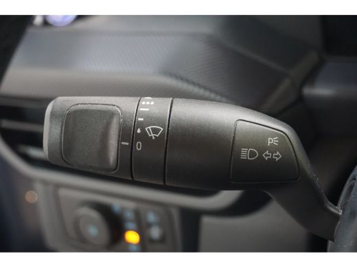 Ford Transit Custom 300 2.0 TDCI L2H1 Trend | 2 zitplaatsen rechtsvoor | Achteruitrijcamera | Airco (automatisch) ActivLease financial lease