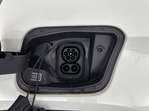 Jeep Avenger Longitude 54 kWh [ 3-Fase ] (INCL.BTW) *FULL-LED | DIGI-COCKPIT | NAVI-FULLMAP | COMFORT-SEATS | ... ActivLease financial lease