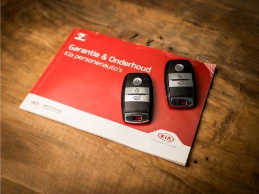 Kia Stonic 1.0 T-GDi MHEV DynamicPlusLine (APPLE CARPLAY, GROOT NAVI, CLIMATE, ADAPTIVE CRUISE, SPORTSTOELEN... ActivLease financial lease