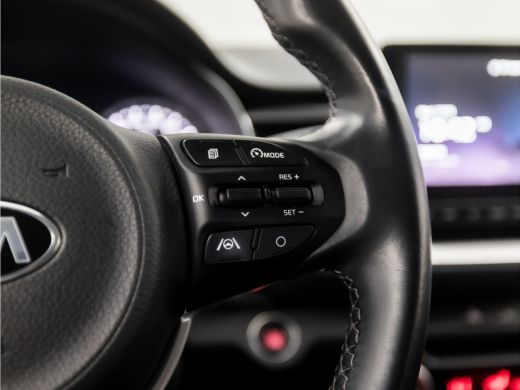 Kia Stonic 1.0 T-GDi MHEV DynamicPlusLine (APPLE CARPLAY, GROOT NAVI, CLIMATE, ADAPTIVE CRUISE, SPORTSTOELEN... ActivLease financial lease