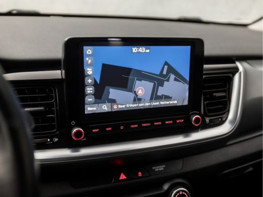 Kia Stonic 1.0 T-GDi MHEV DynamicPlusLine (APPLE CARPLAY, GROOT NAVI, CLIMATE, ADAPTIVE CRUISE, SPORTSTOELEN... ActivLease financial lease