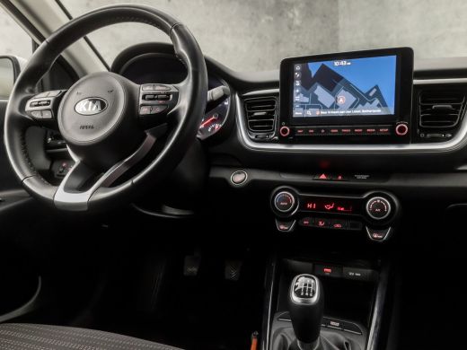 Kia Stonic 1.0 T-GDi MHEV DynamicPlusLine (APPLE CARPLAY, GROOT NAVI, CLIMATE, ADAPTIVE CRUISE, SPORTSTOELEN... ActivLease financial lease