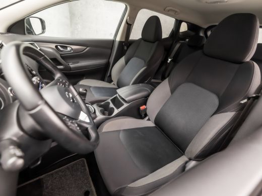 Nissan QASHQAI 1.3 DIG-T Sport 141Pk (APPLE CARPLAY, GROOT NAVI, 360 CAMERA, CLIMATE, KEYLESS, SPORTSTOELEN, PAR... ActivLease financial lease