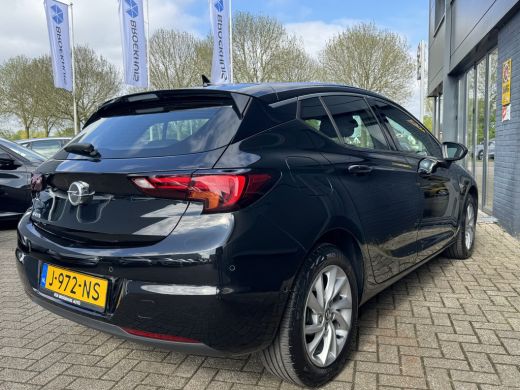 Opel Astra 1.4 Elegance ActivLease financial lease