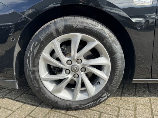 Opel Astra 1.4 Elegance ActivLease financial lease