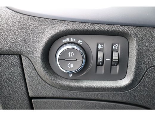 Opel Astra Sports Tourer 1.2 TURBO 110PK BUSINESS EDITION / NAVI / AIRCO / LED / PDC / BLUETOOTH / CRUISECON... ActivLease financial lease
