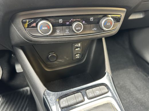 Opel Crossland X 1.2 110PK Turbo Innovation | TREKHAAK| NAVIGATIE| PARKEERSENSOREN| AIRCO AUTOMATISCH| CRUISE CONT... ActivLease financial lease