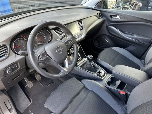 Opel Grandland X 1.2 130PK Turbo Elegance | AGR-COMFORT STOEL| NAVIGATIE| CAMERA| PARKEERSENSOREN V+A| CLIMATE CON... ActivLease financial lease