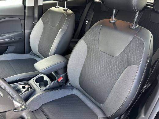 Opel Grandland X 1.2 130PK Turbo Elegance | AGR-COMFORT STOEL| NAVIGATIE| CAMERA| PARKEERSENSOREN V+A| CLIMATE CON... ActivLease financial lease