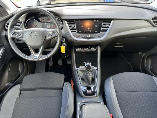 Opel Grandland X 1.2 130PK Turbo Elegance | AGR-COMFORT STOEL| NAVIGATIE| CAMERA| PARKEERSENSOREN V+A| CLIMATE CON... ActivLease financial lease