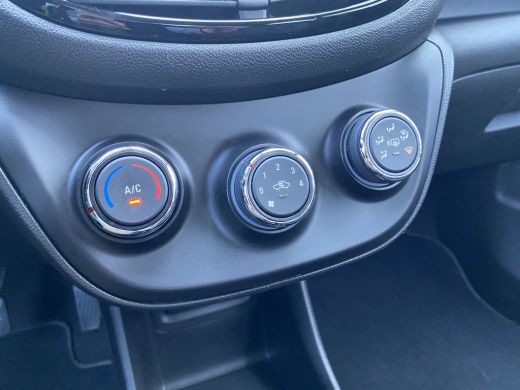 Opel KARL 1.0 75PK Rocks Online Edition | NAVIGATIE| AIRCO| PARKEERSENSOREN| APPLE CARPLAY/ANDROID AUTO| CR... ActivLease financial lease