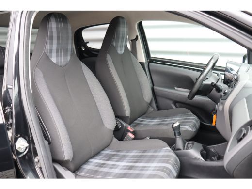 Peugeot 108 1.0 E-VTI 70PK 5-DRS ACTIVE / AIRCO / LED / / BLUETOOTH / PACK PREMIUM / 1E EIGENAAR !! ActivLease financial lease