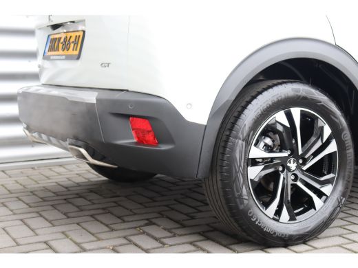 Peugeot 2008 1.2 PURETECH 130PK GT PACK AUTOMAAT / NAVI / LEDER / CLIMA / FULL-LED / 17" LMV / CAMERA / WINTER... ActivLease financial lease